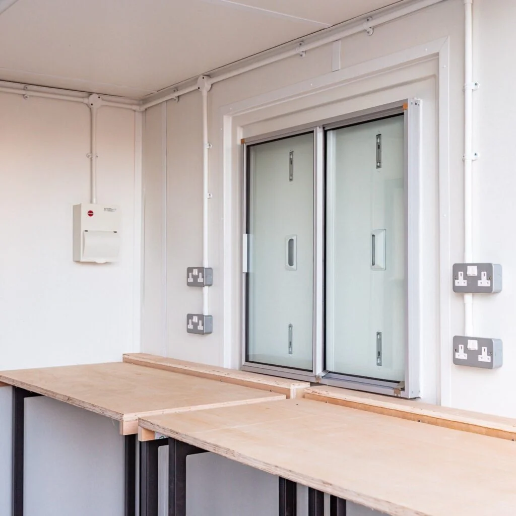 10ft Custom Workshop & Office Shipping Container - Image 3