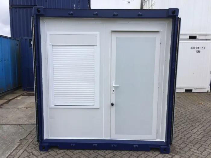 10 ft Accommodation Container – Insulated with Air Vents, Lock Box, and Forklift Pockets - Image 2