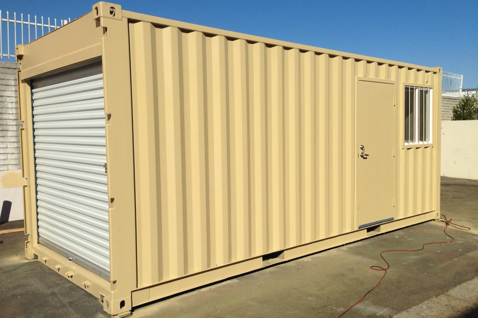 16 ft Storage Container with Roll-Up Door – Steel Construction with Marine Plywood Flooring