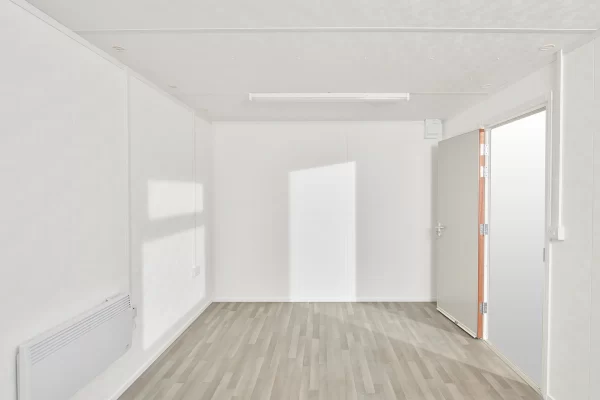 16 ft x 10 ft Jackleg Cabin – Open Plan Site Office with Electric Heater and Vinyl Flooring - Image 2