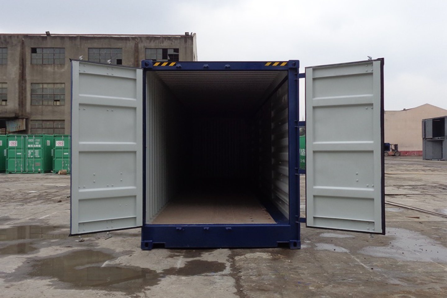 40Ft Full Side Access Container High Cube (9′ 6″ High) - Image 7
