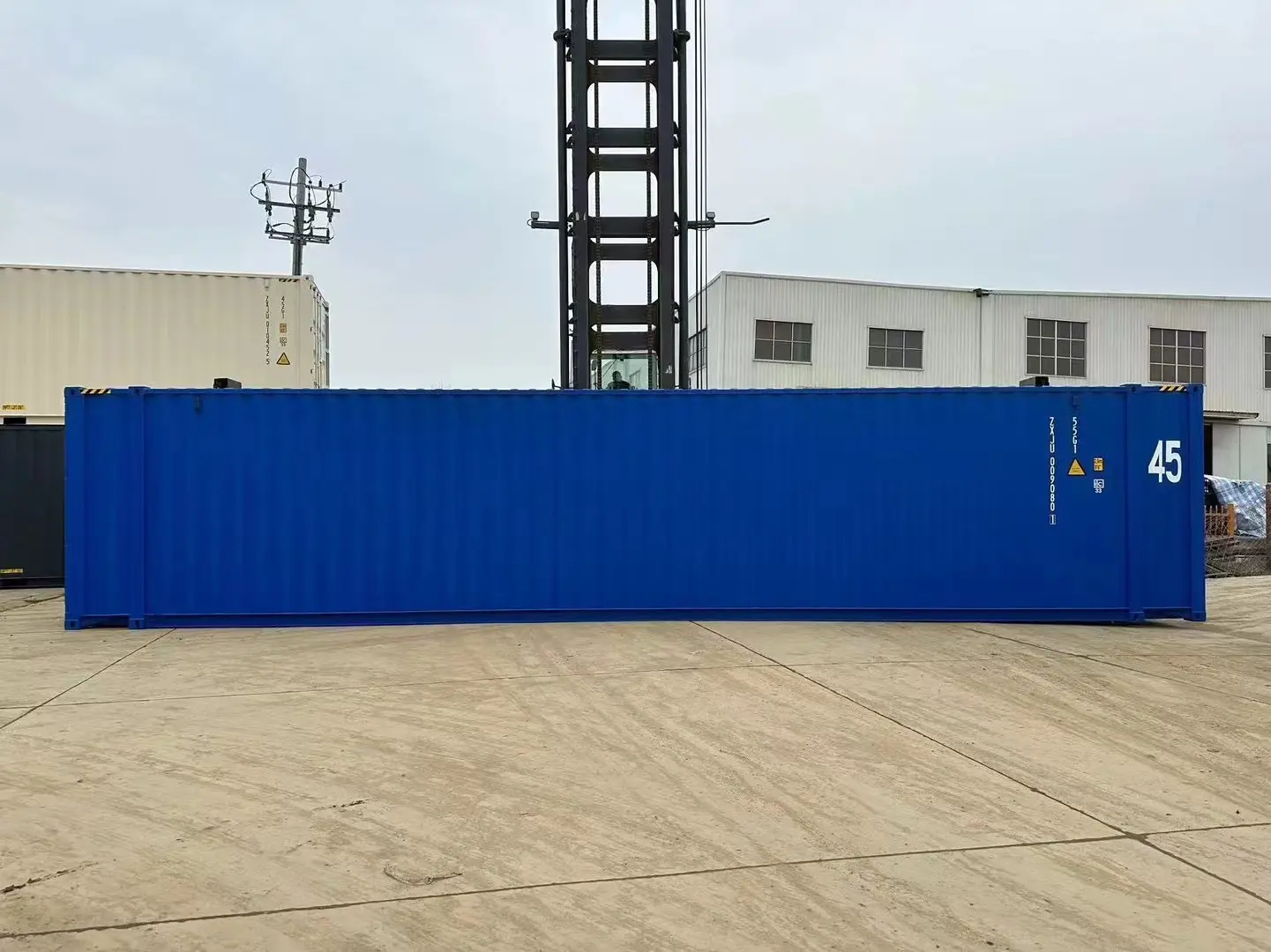New 45ft High Cube Shipping Container – Bold Blue Finish - Image 4