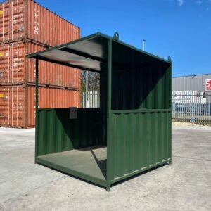 5ft x 8ft Outdoor Smoking Shelter with Polycarbonate Roof and Steel Frame