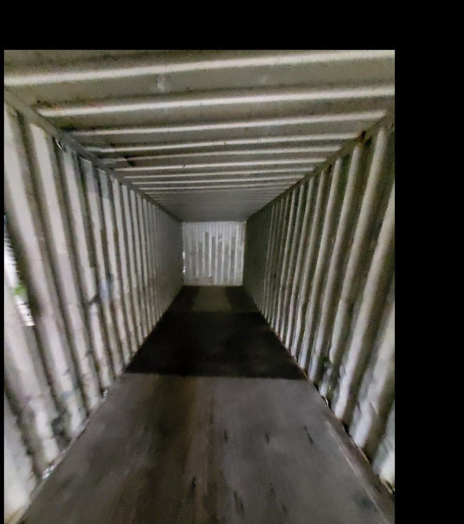 40 ft Cargo Worthy Shipping Container – Corten Steel, CSC Plated, Wind and Watertight - Image 4