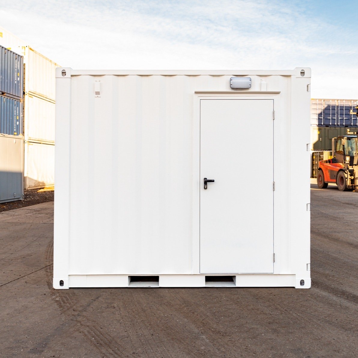 10ft Modified Workshop and Office Container with Electrical Fit-Out - Image 2