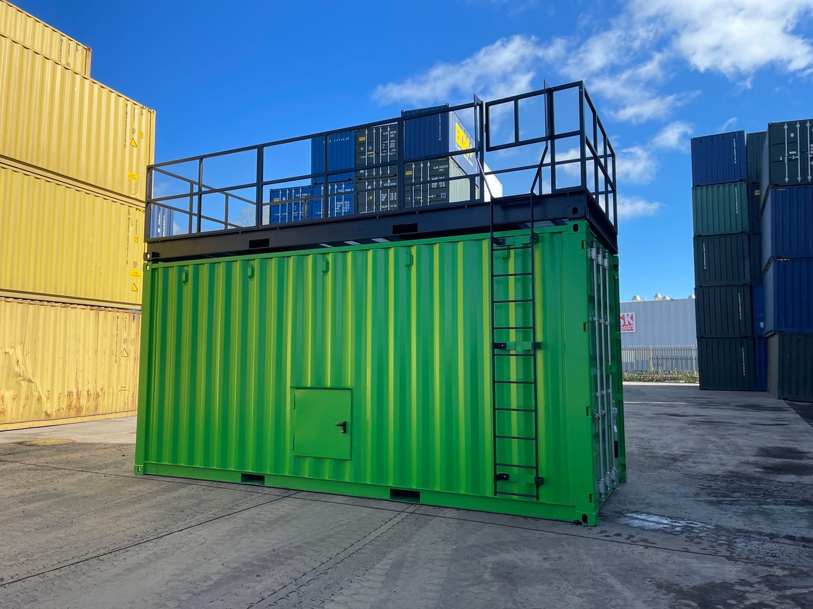 20ft Confined Space Training Container with Roof Deck and Hatches