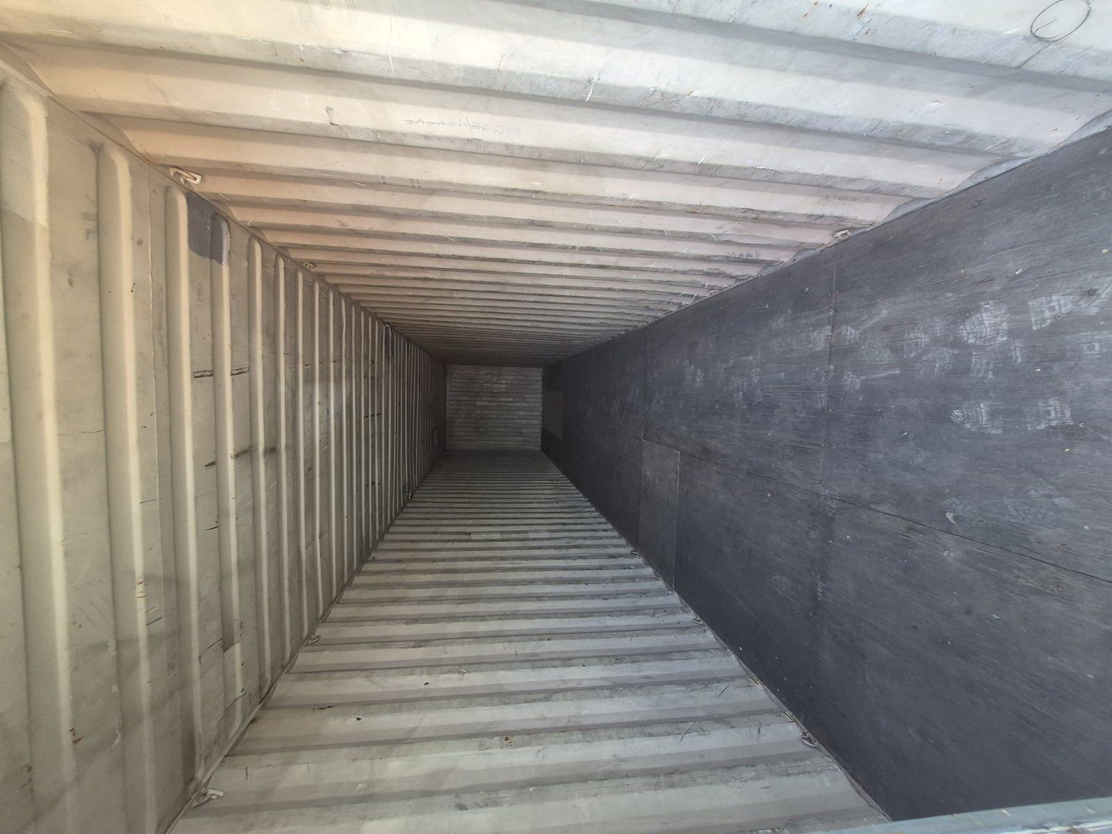 Watertight 40ft High Cube Shipping Container – Blue - Image 4