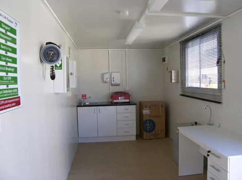 20 ft and 40 ft First Aid Room Container – Fully Equipped Medical Unit - Image 6