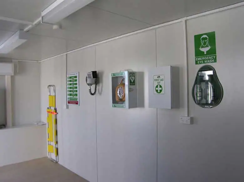 20 ft and 40 ft First Aid Room Container – Fully Equipped Medical Unit - Image 7