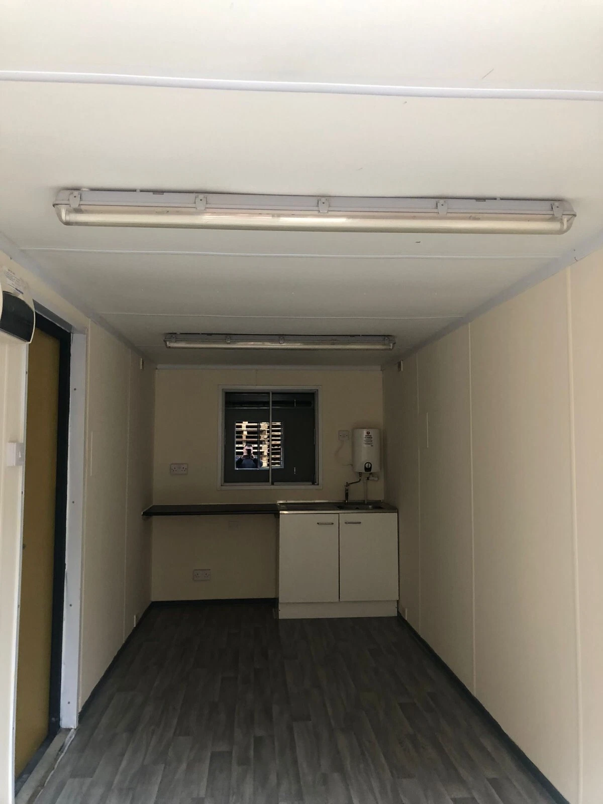 20FT X 8FT ANTI VANDAL OFFICE CANTEEN - Image 8