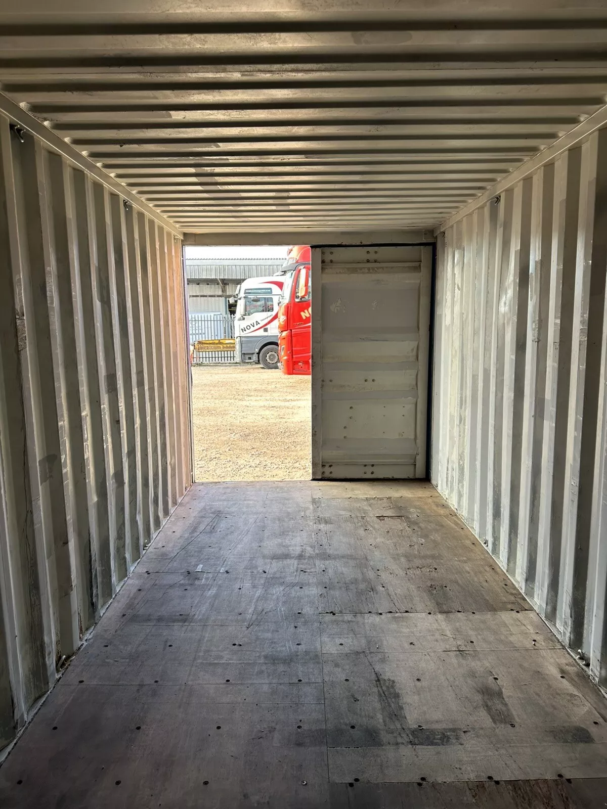 Used 20ft Shipping Containers - IN STOCK - Image 14