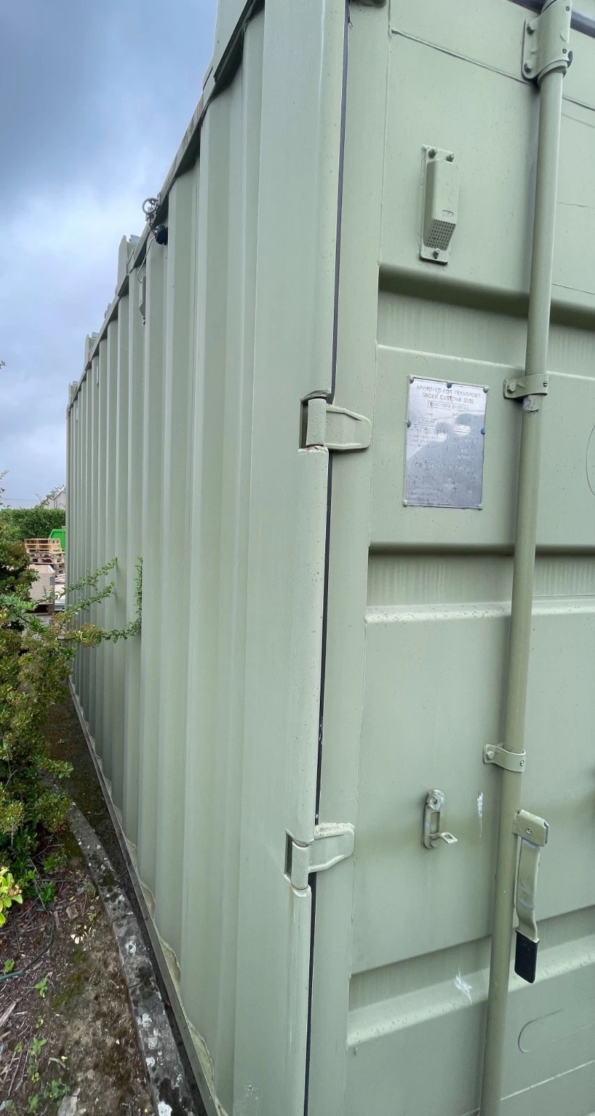 Shipping Container 13ft - Image 2