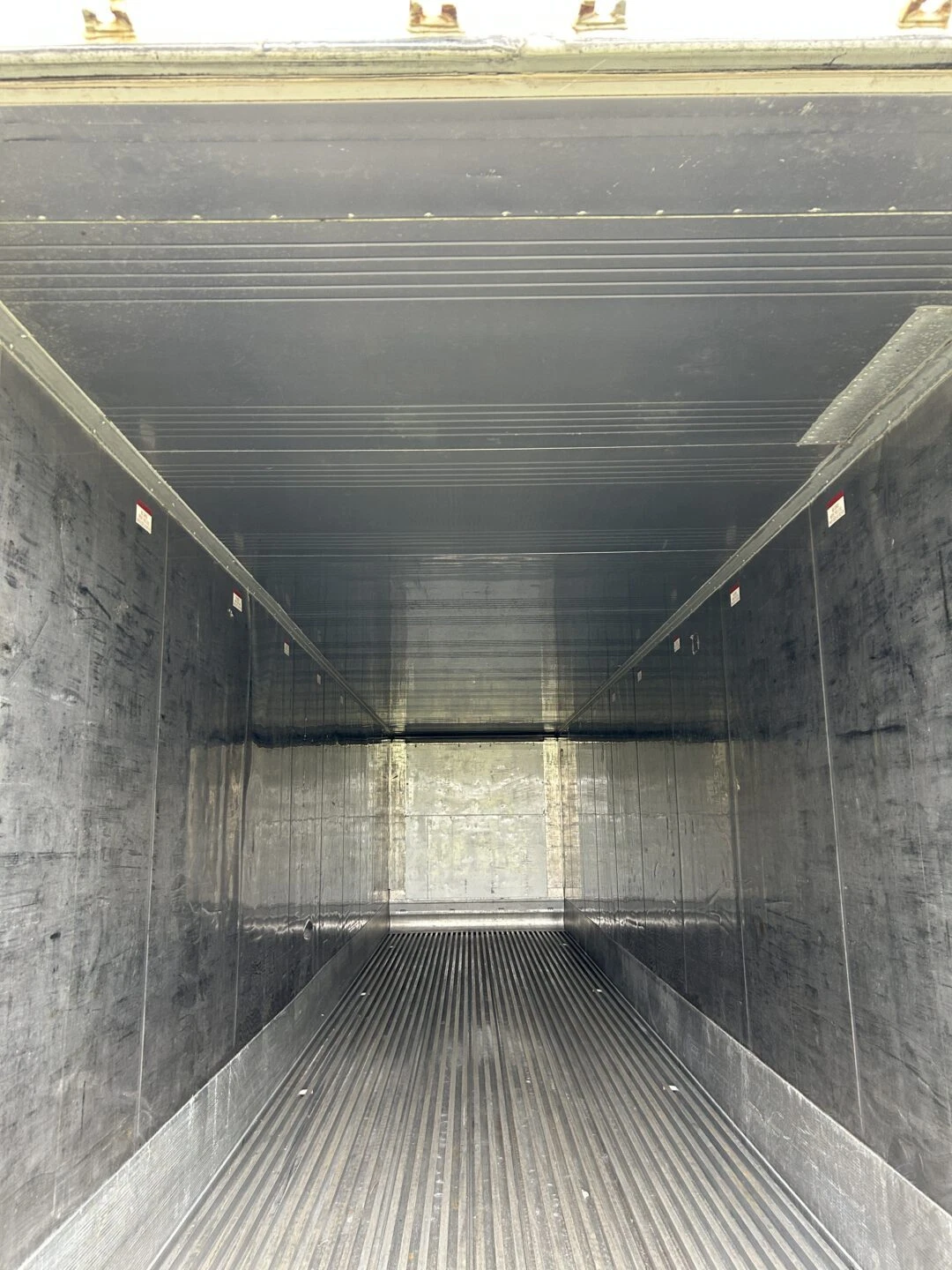 2009 40ft High Cube Refrigerated Container – Unit CCR18757 - Image 22