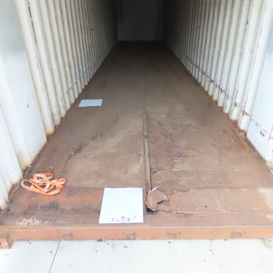 Tiphook 40' Standard Height End Door Shipping Container (Bad Floor) - Image 17