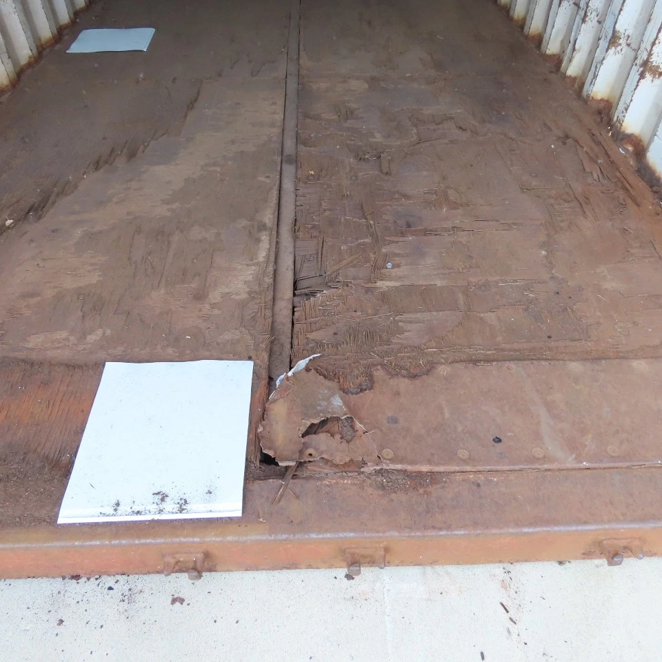 Tiphook 40' Standard Height End Door Shipping Container (Bad Floor) - Image 18