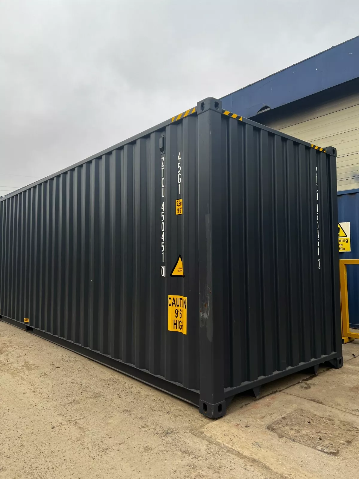 New 1-Trip 40ft High Cube Shipping Container Secure, Durable & Spacious - Image 3