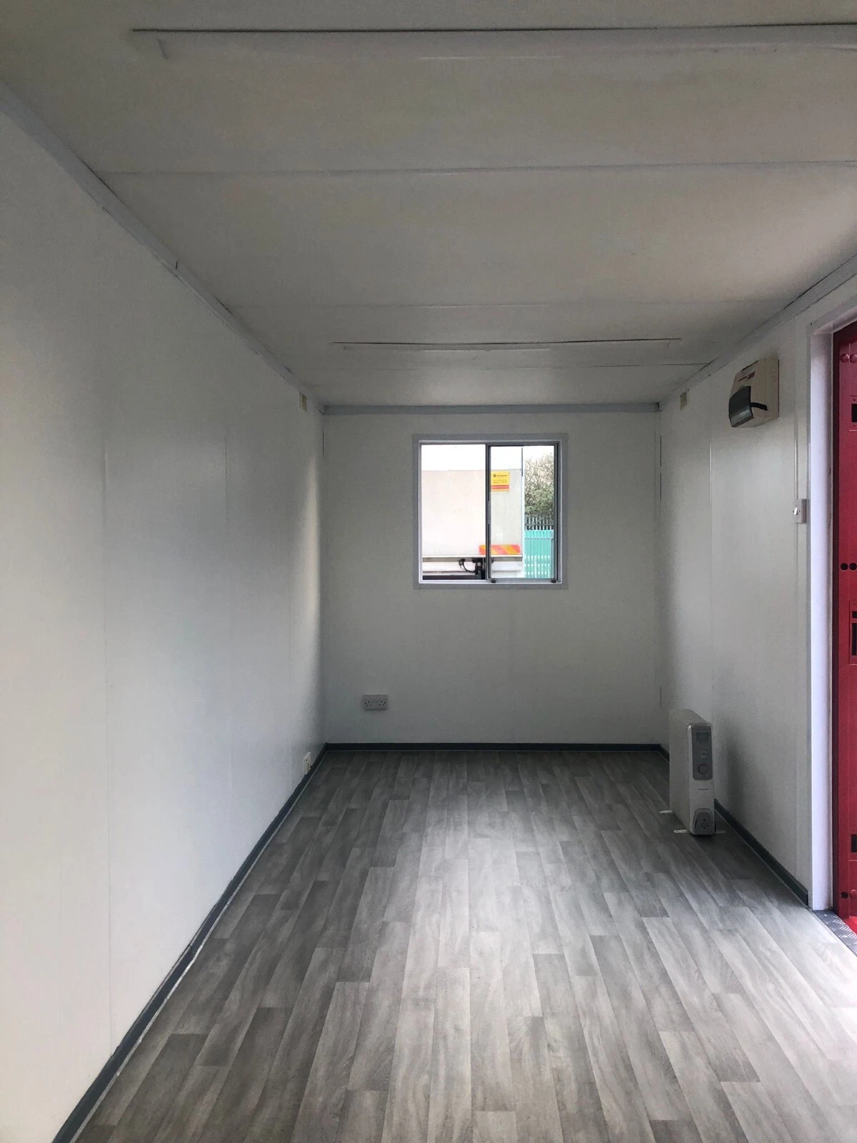 PORTABLE 20FT X 8FT OPEN OFFICE - Image 3
