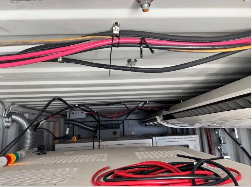 Used 20ft Refrigerated Container with Fujitsu AC Units – Modified - Image 5