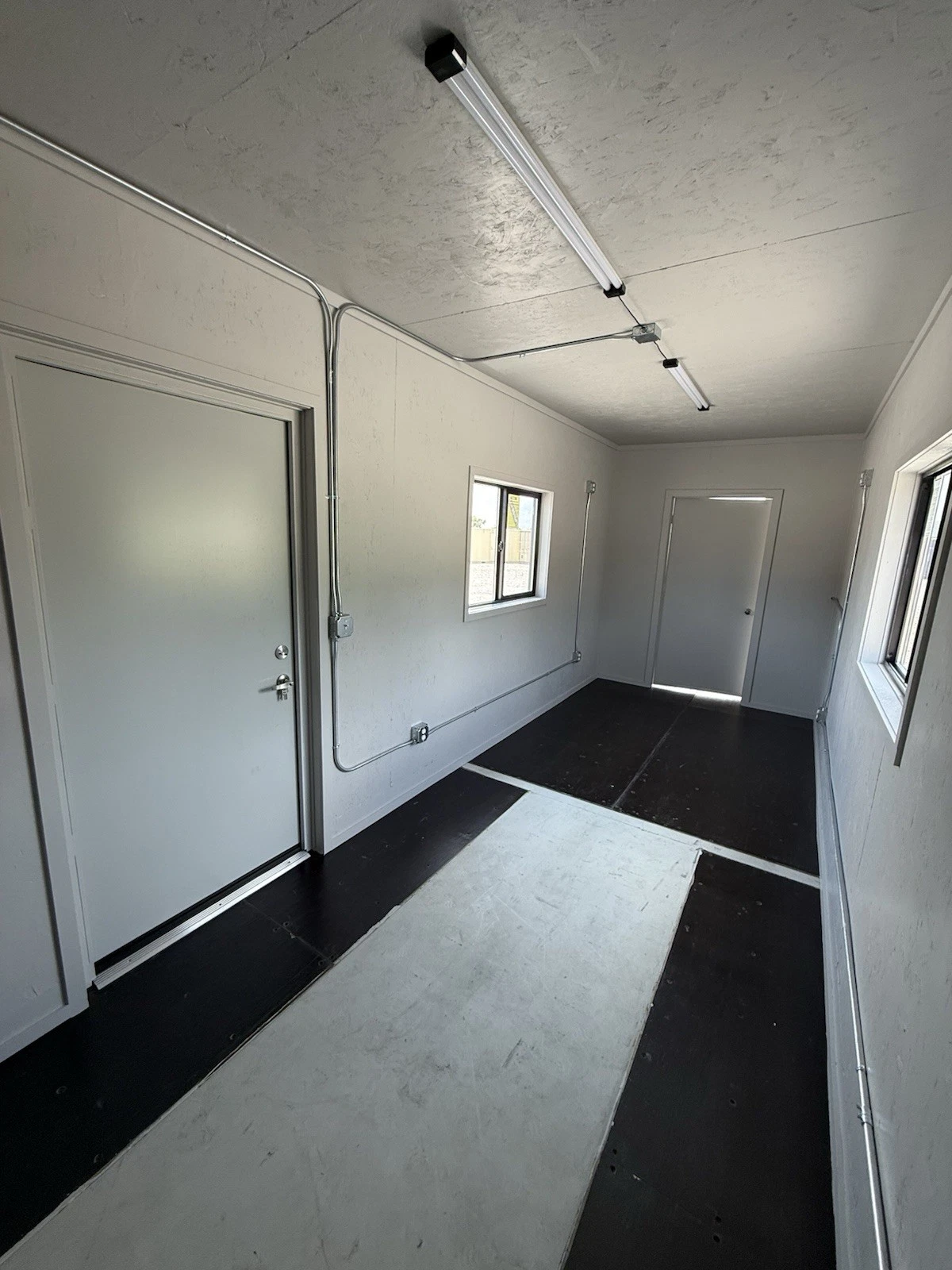 40ft New Slate Gray Shipping Container Office For Commercial Use Spray Foam - Image 12