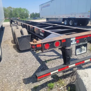 Used 2011 Hyundai 53ft Shipping Container Chassis