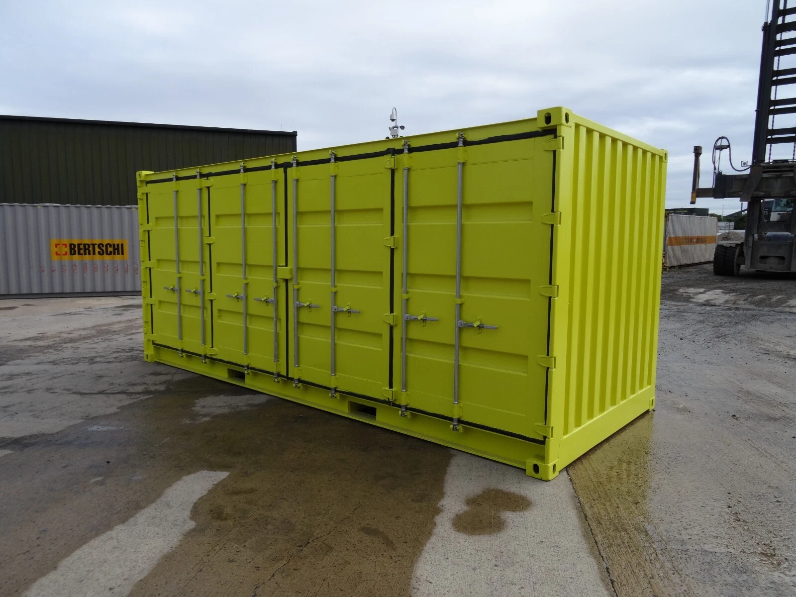 Shipping Containers 20 ft Bunded stores conversions - Image 10