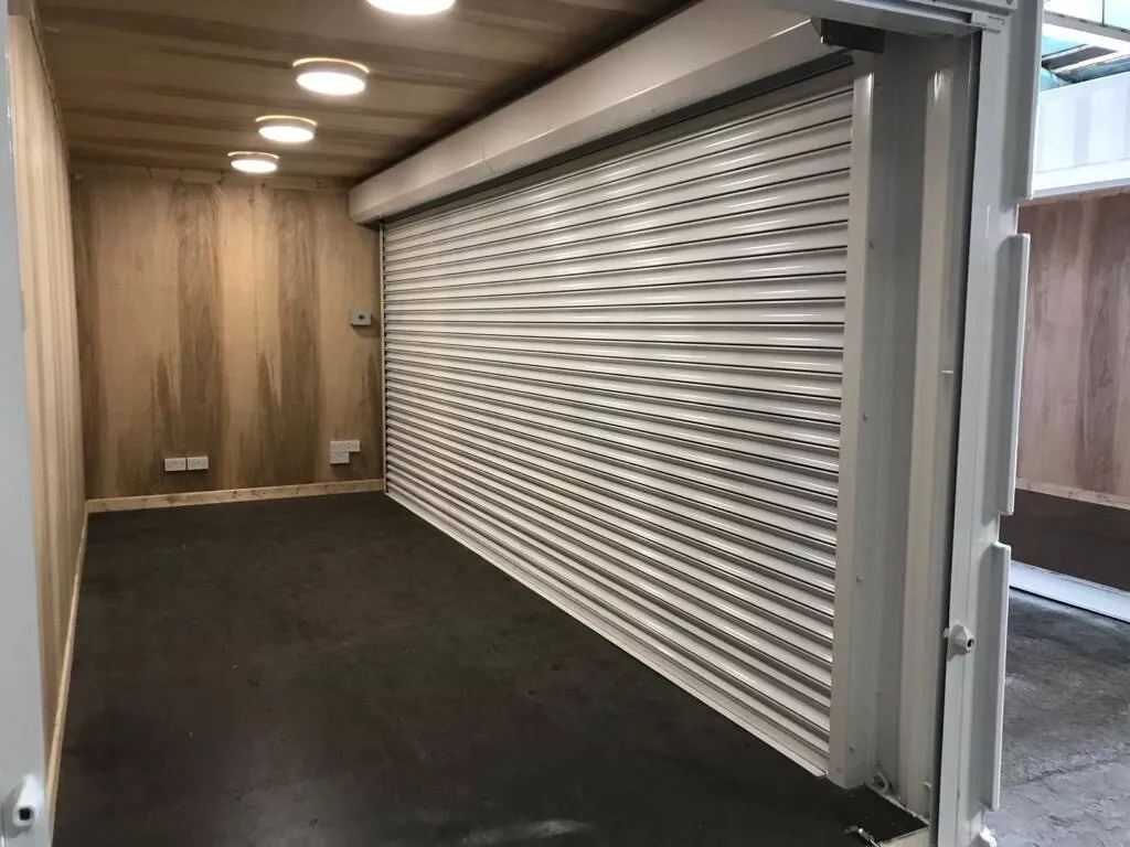 20ft x 8ft Shipping Container with Roll-Up Door – Nationwide Delivery - Image 6