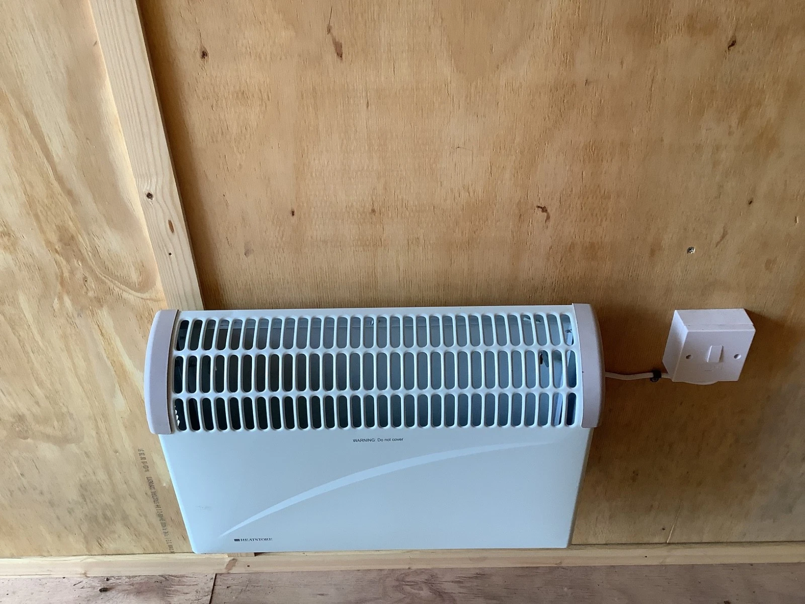 20 ft container for sale INSULATED HEATER & ELECTRICS - Image 6
