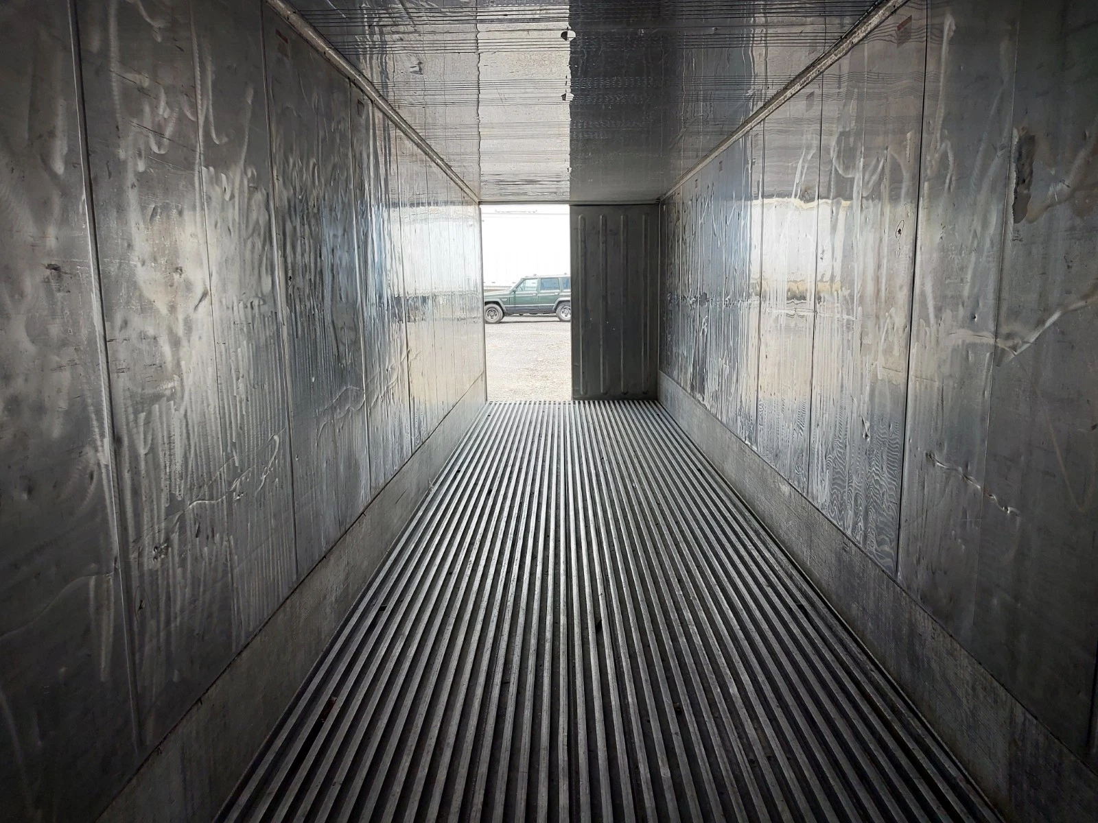 2010 Carrier Thinline 40ft High Cube Refrigerated Container – Used - Image 7