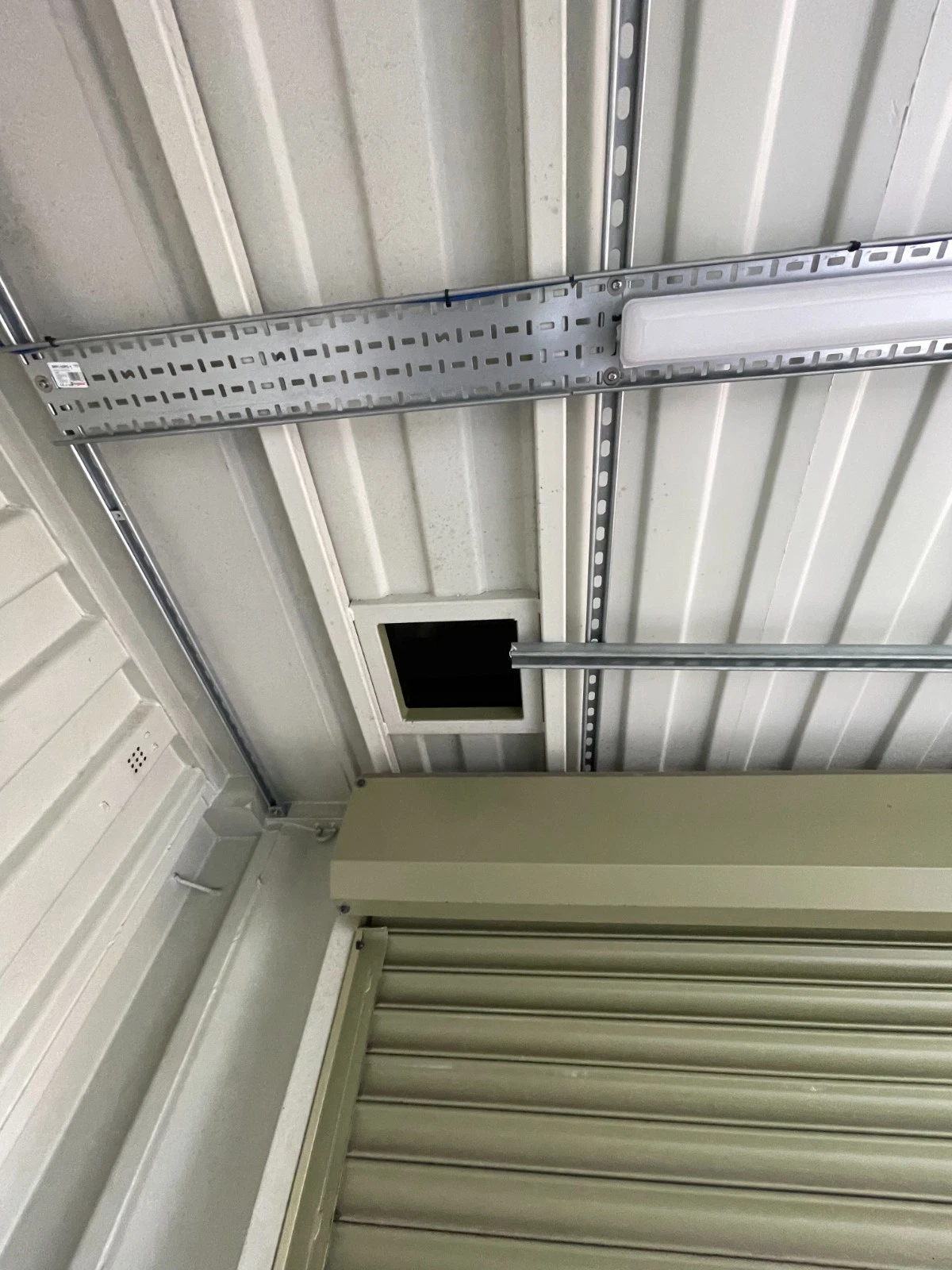 Shipping Container 13ft - Image 7