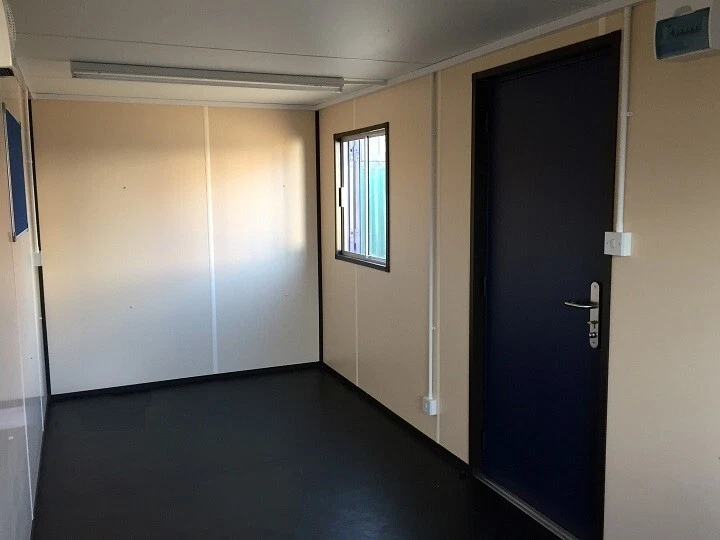 Portable Storage Shipping Containers Available in stock Now ! - Image 2