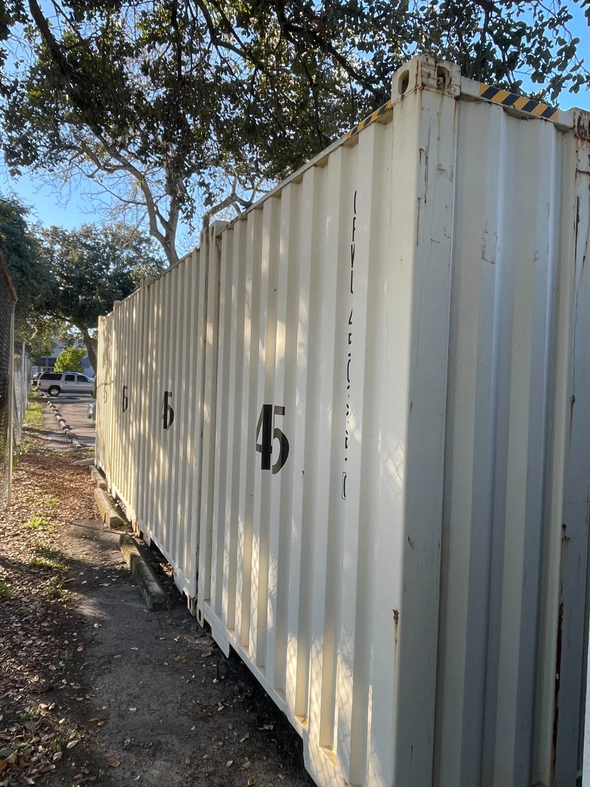 45’ High Cube Shipping Containers - Image 9