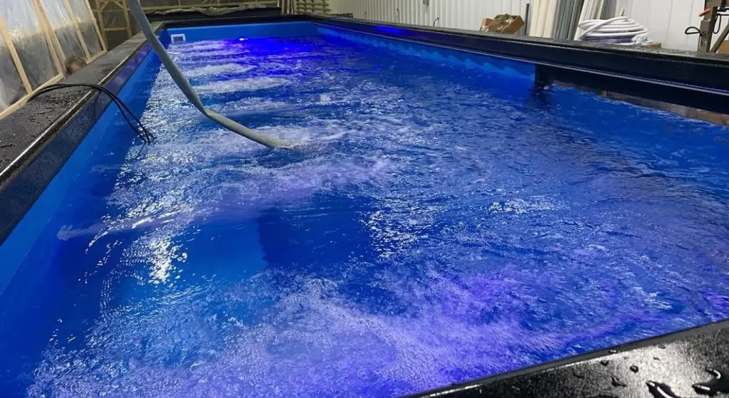 40ft Shipping Container Swimming Pool - Image 3